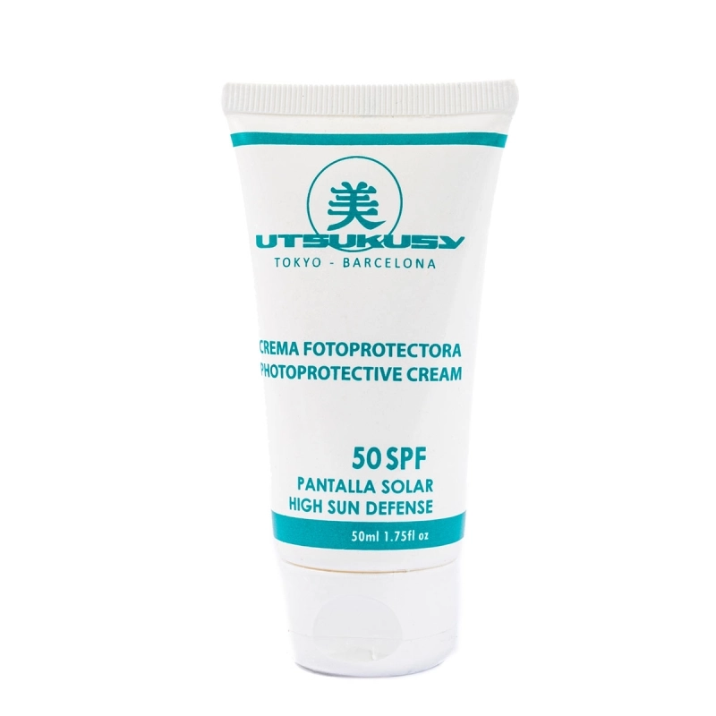 Crema Facial efecto Pantalla Solar Utsukusy | Calma y protege la piel