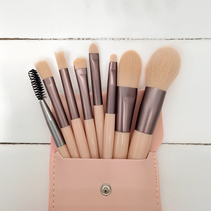 Set de 8 brochas de maquillaje | Aplicación suave y uniforme | Alta calidad