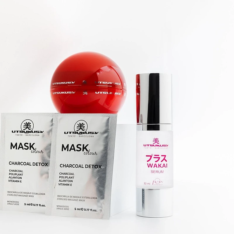 Set Wakai Utsukusy | Antimanchas Revitalizante 